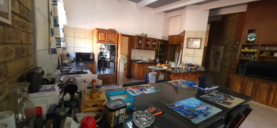 7 Bedroom Property for Sale in Wilkoppies North West